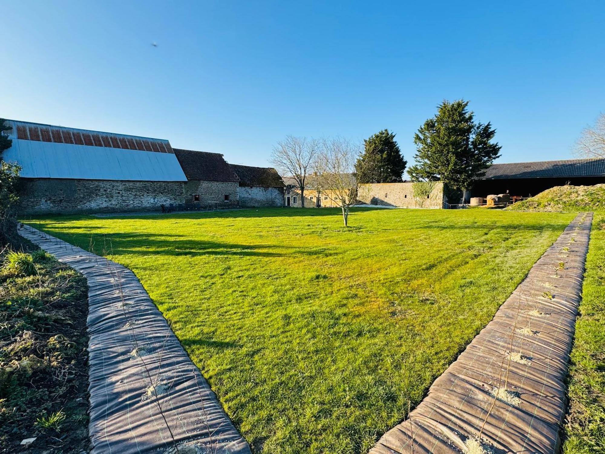 Gite Du Marais Pontorson Exterior photo